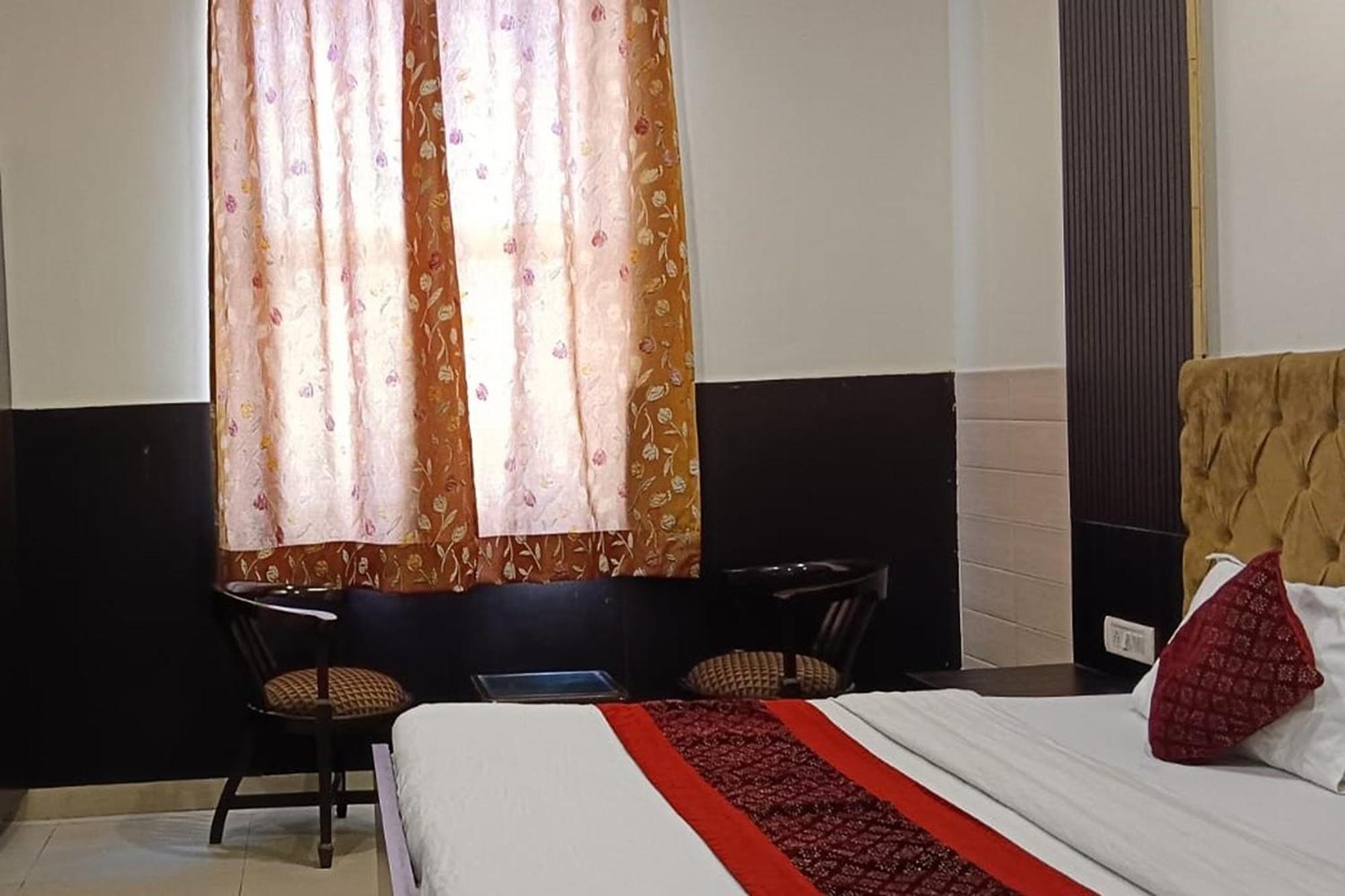 Hotel Shree Kanta Gurgaon Dış mekan fotoğraf