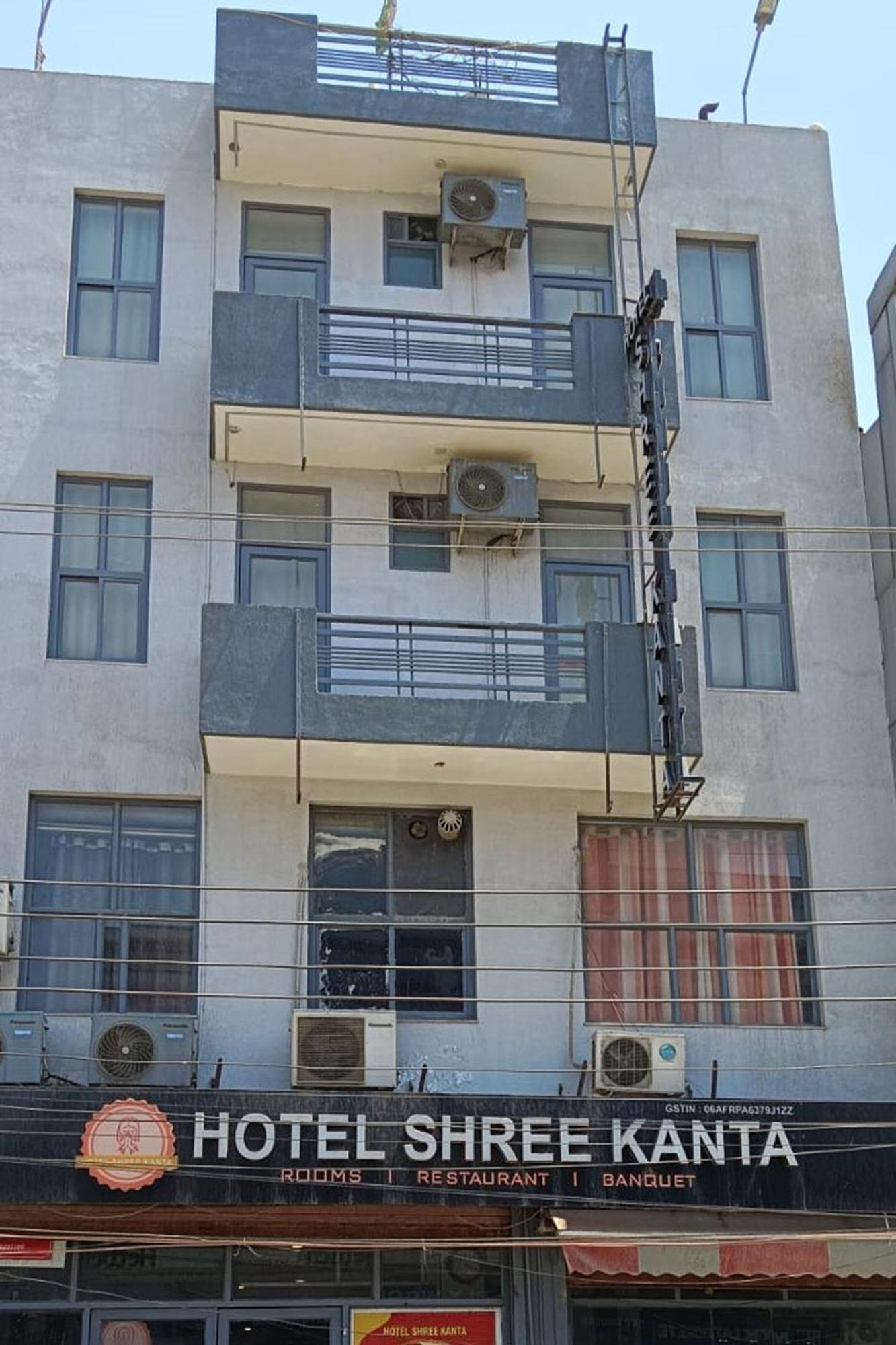 Hotel Shree Kanta Gurgaon Dış mekan fotoğraf
