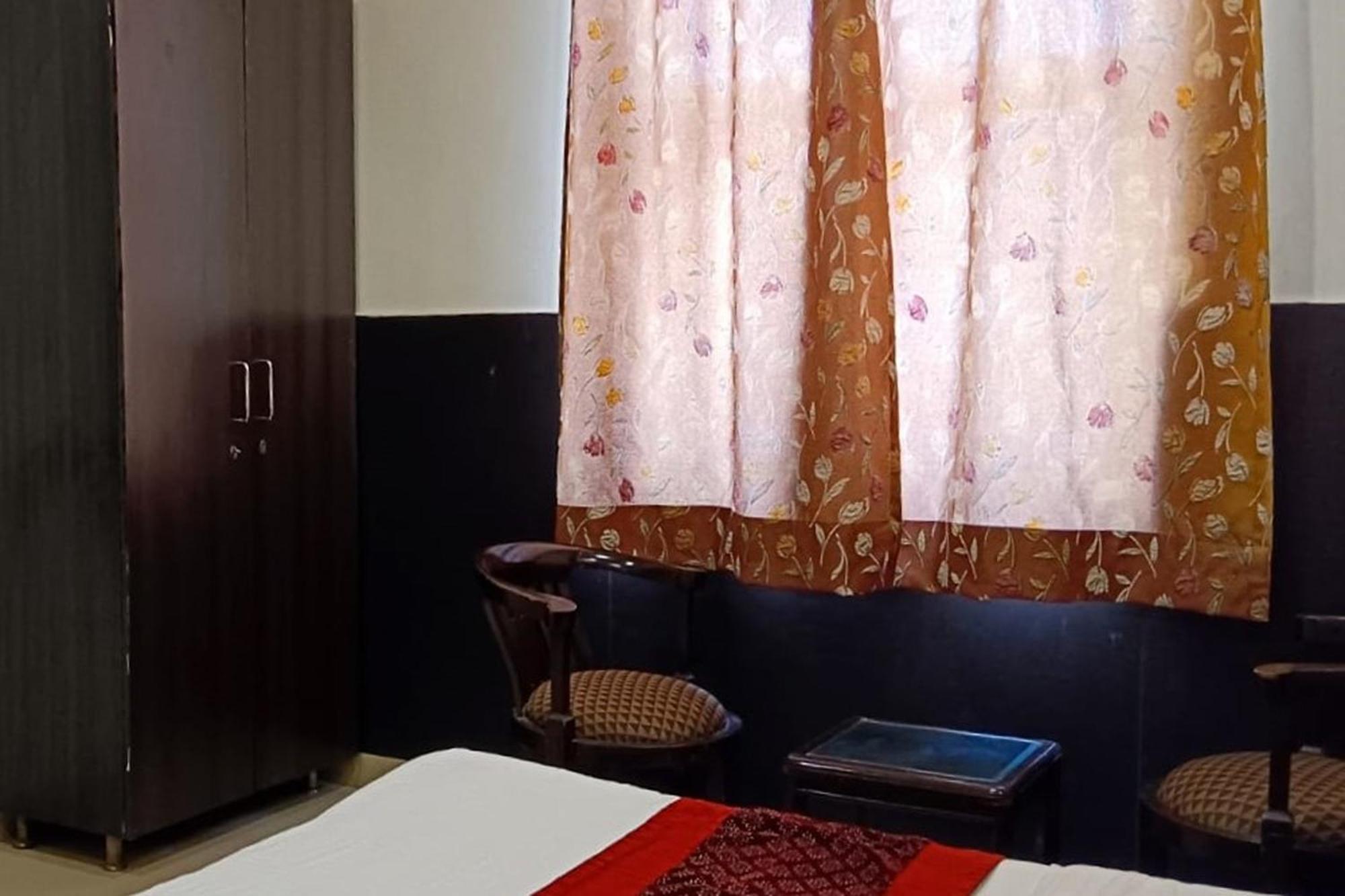 Hotel Shree Kanta Gurgaon Dış mekan fotoğraf